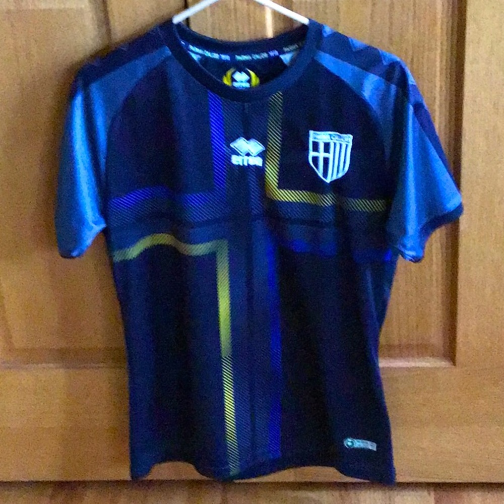 Parma soccer jersey M